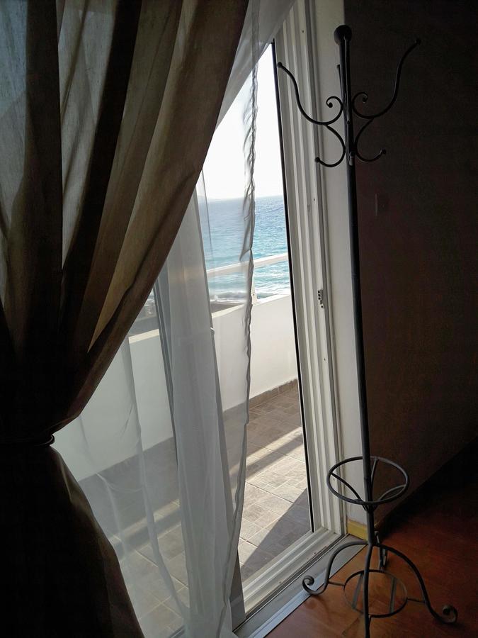A Unique Seaside View!!! Apartment Rhodes City Bagian luar foto